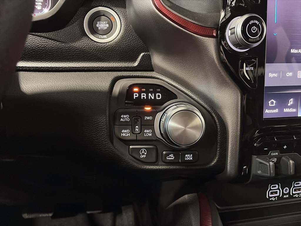 2026 Ram 1500 REBEL in Saint-Hyacinthe, Quebec - 13 - w1024h768px