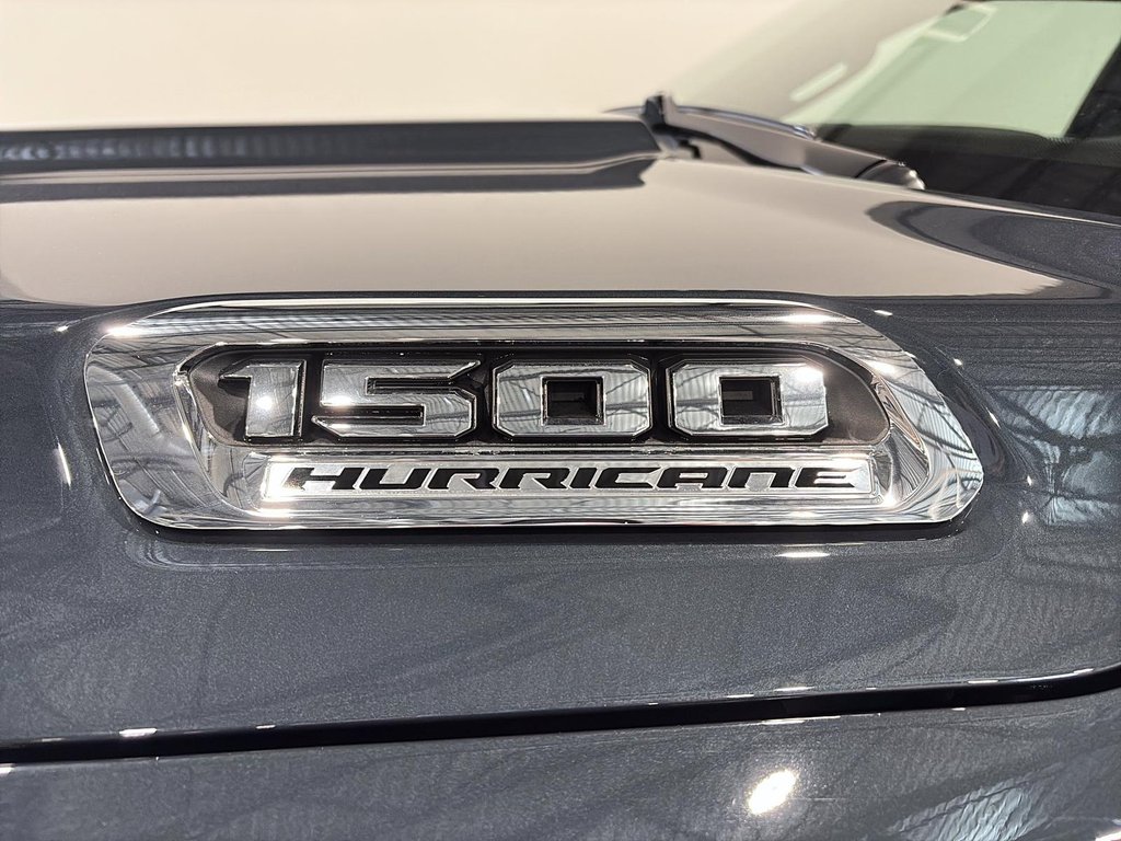 2026 Ram 1500 BIG HORN in Saint-Hyacinthe, Quebec - 6 - w1024h768px