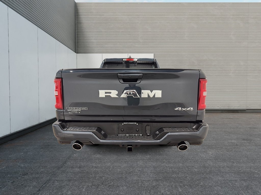2026 Ram 1500 BIG HORN in Saint-Hyacinthe, Quebec - 3 - w1024h768px