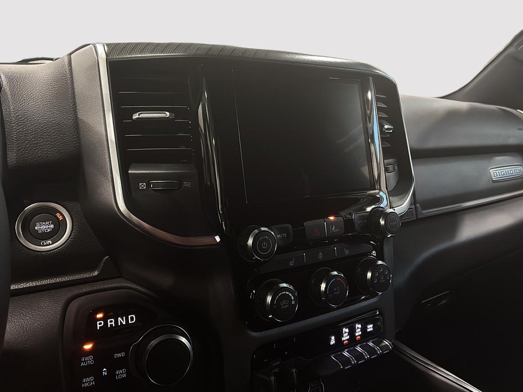 2026 Ram 1500 BIG HORN in Saint-Hyacinthe, Quebec - 14 - w1024h768px
