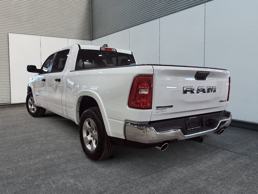 2026 Ram 1500 BIG HORN in Saint-Hyacinthe, Quebec - 4 - w1024h768px