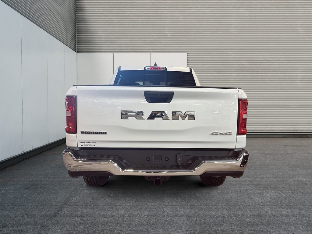 2026 Ram 1500 BIG HORN in Saint-Hyacinthe, Quebec - 3 - w1024h768px
