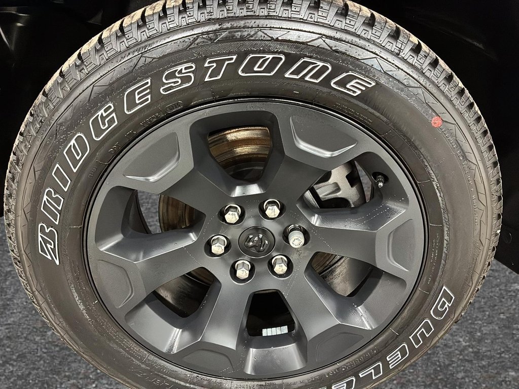 2026 Ram 1500 EXPRESS in Saint-Hyacinthe, Quebec - 7 - w1024h768px
