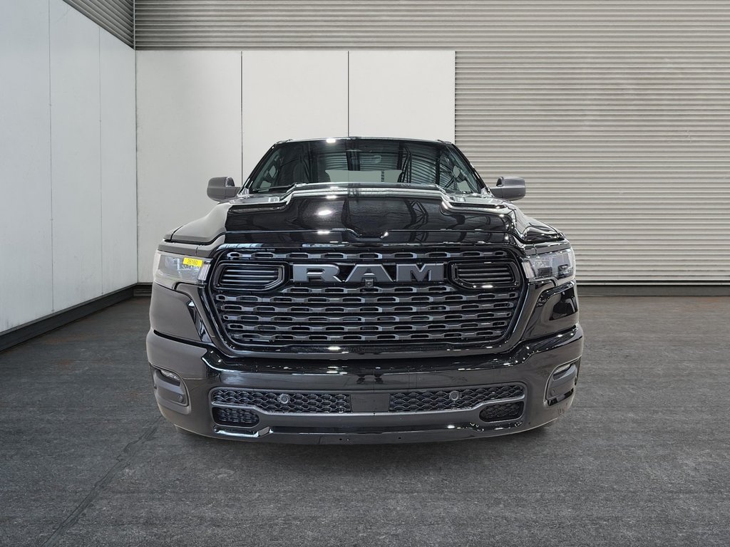 2026 Ram 1500 EXPRESS in Saint-Hyacinthe, Quebec - 2 - w1024h768px