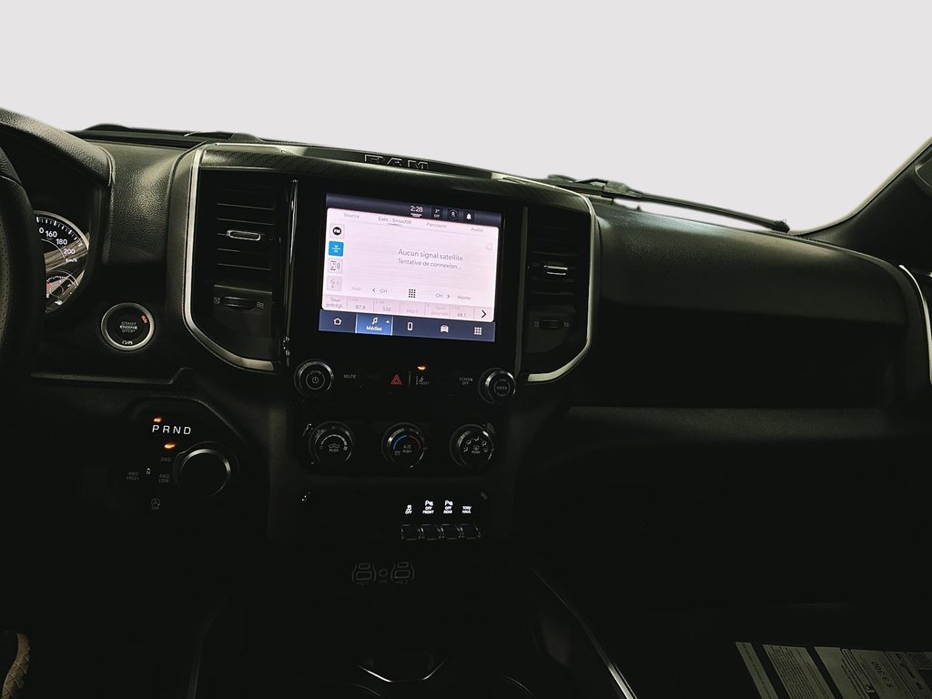 2026 Ram 1500 EXPRESS in Saint-Hyacinthe, Quebec - 13 - w1024h768px