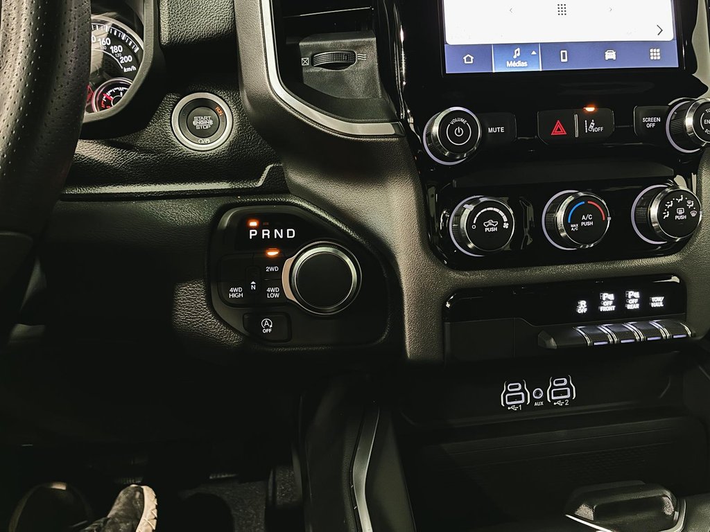 2026 Ram 1500 EXPRESS in Saint-Hyacinthe, Quebec - 14 - w1024h768px
