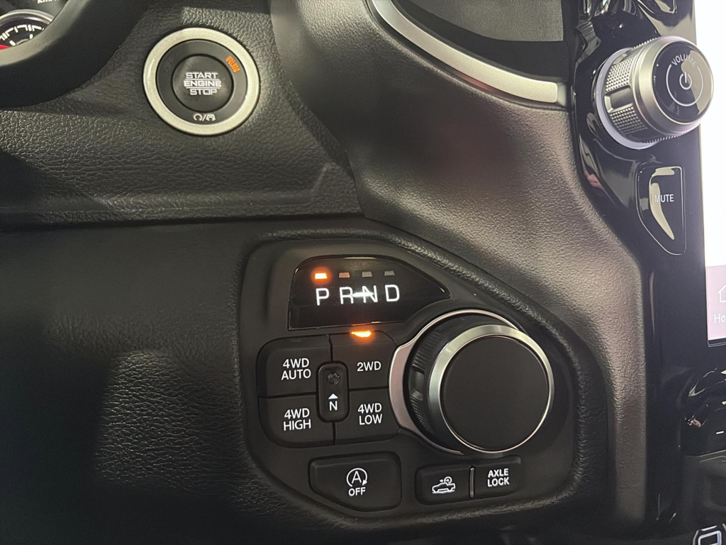 Ram 1500 Big Horn 2026 à Saint-Hyacinthe, Québec - 12 - w1024h768px