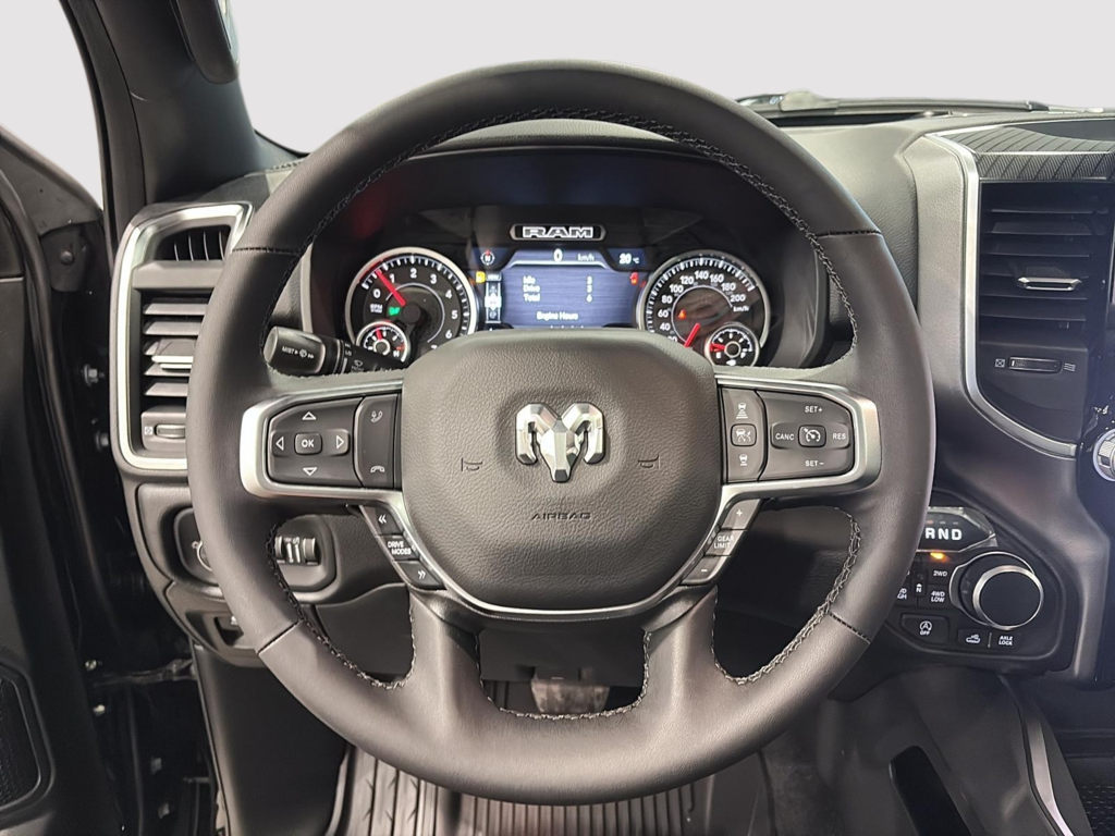 Ram 1500 Big Horn 2026 à Saint-Hyacinthe, Québec - 15 - w1024h768px