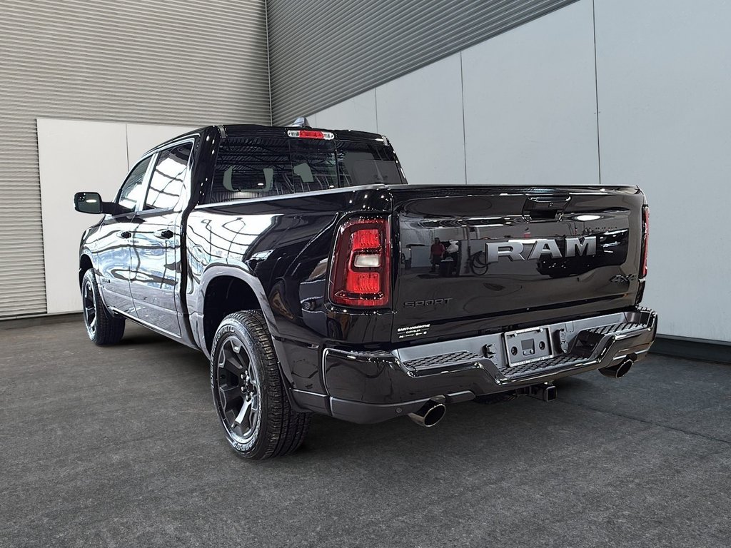 2026 Ram 1500 SPORT in Saint-Hyacinthe, Quebec - 4 - w1024h768px