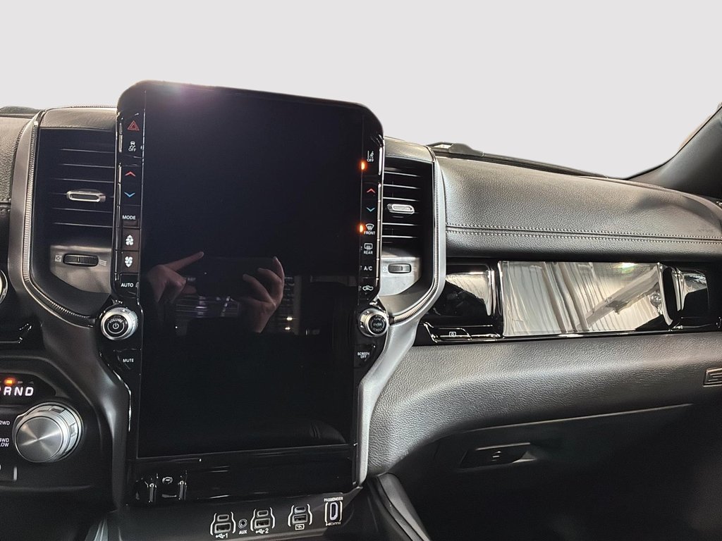 2026 Ram 1500 SPORT in Saint-Hyacinthe, Quebec - 12 - w1024h768px
