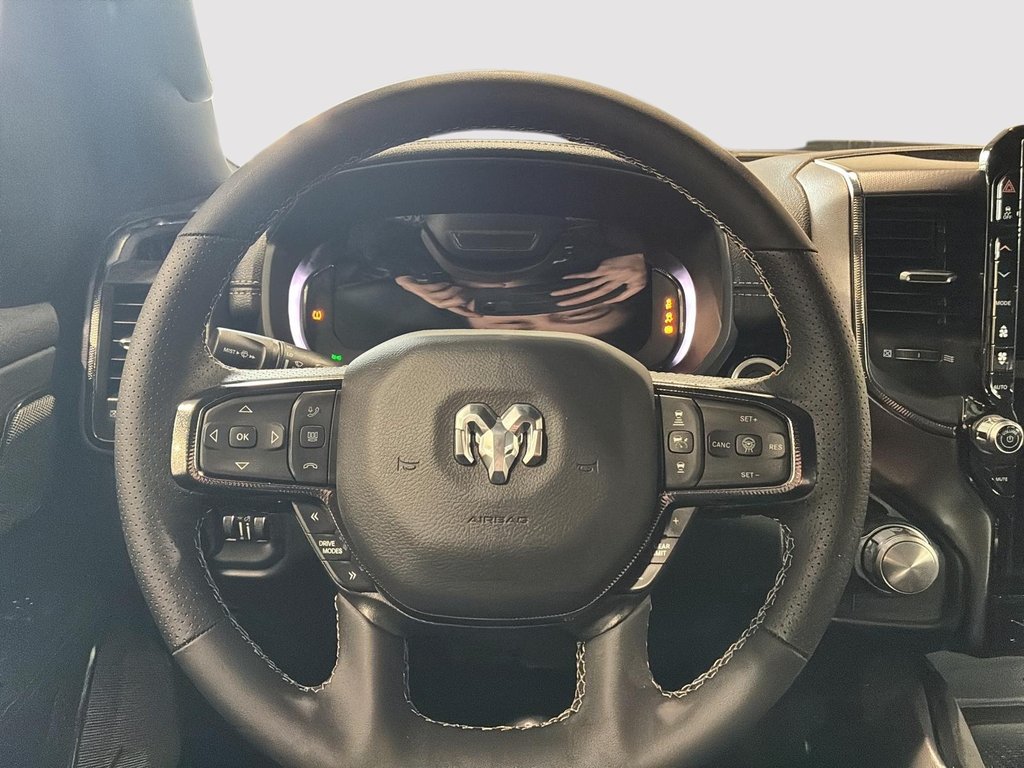2026 Ram 1500 SPORT in Saint-Hyacinthe, Quebec - 10 - w1024h768px