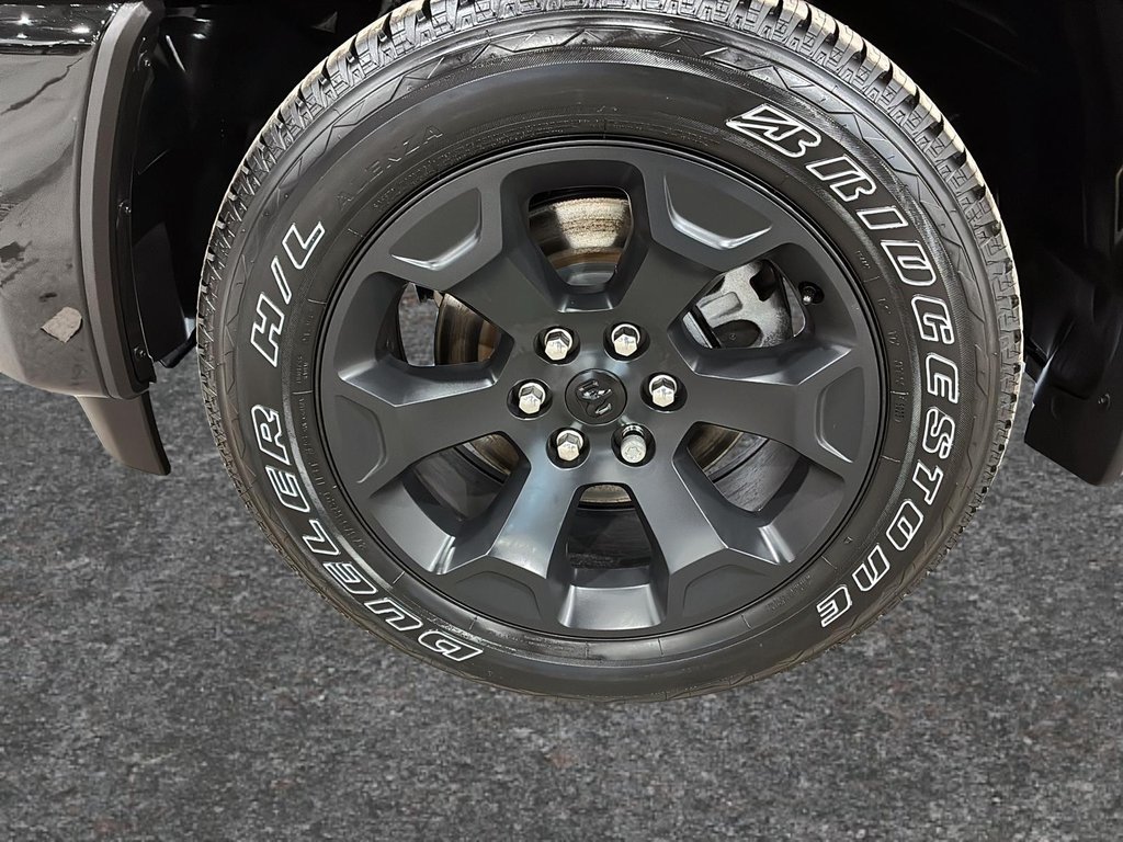 2026 Ram 1500 SPORT in Saint-Hyacinthe, Quebec - 7 - w1024h768px