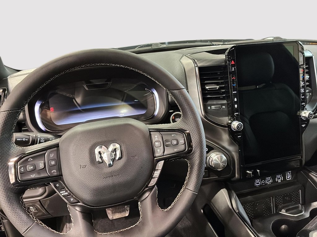 2026 Ram 1500 SPORT in Saint-Hyacinthe, Quebec - 9 - w1024h768px