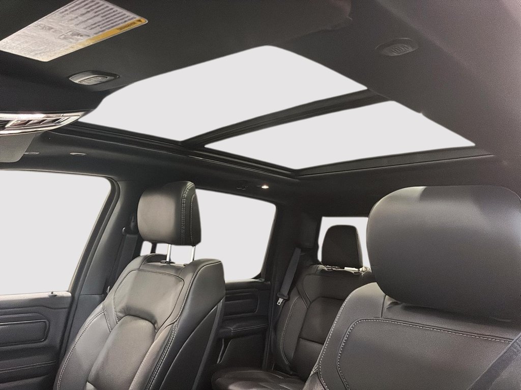2026 Ram 1500 SPORT in Saint-Hyacinthe, Quebec - 15 - w1024h768px