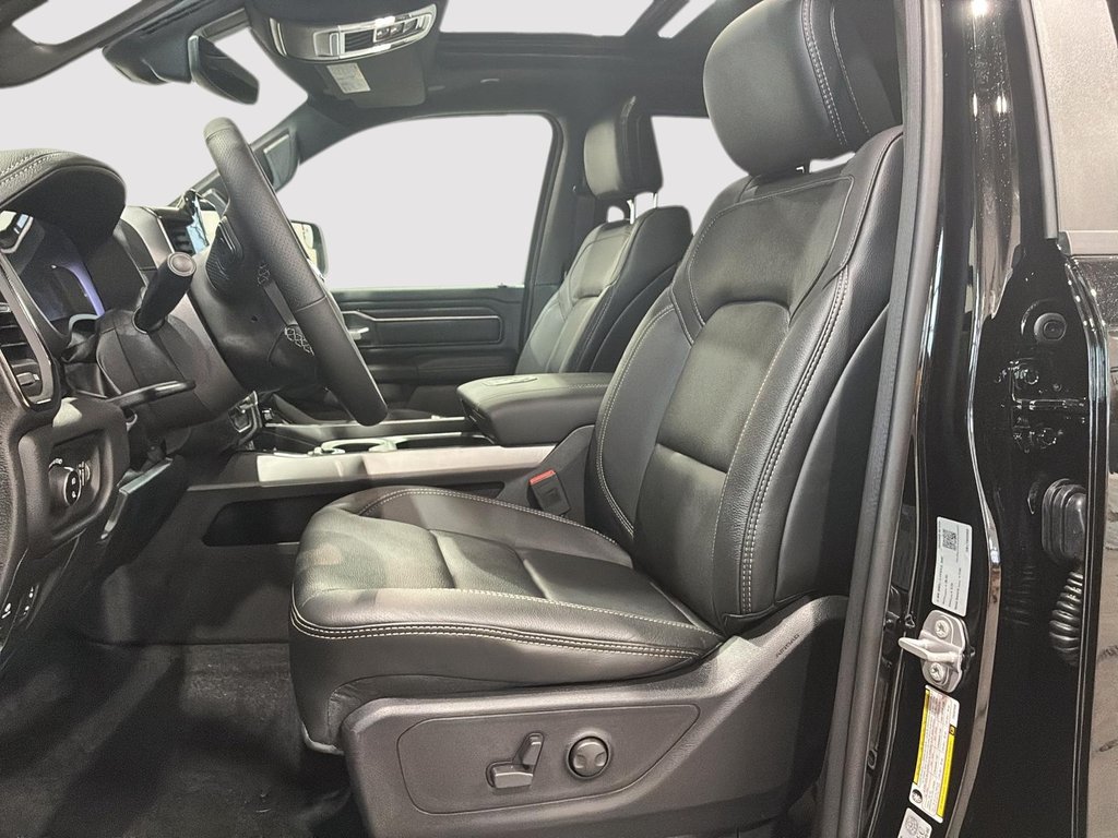 2026 Ram 1500 SPORT in Saint-Hyacinthe, Quebec - 8 - w1024h768px