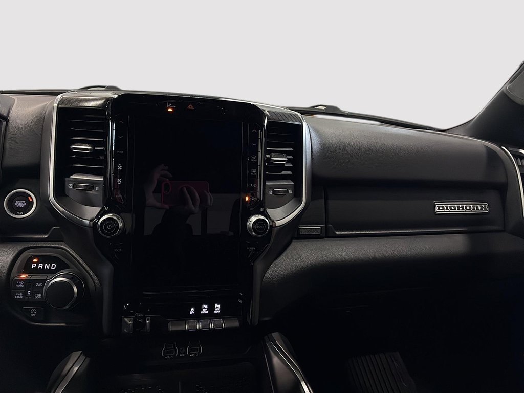 2026 Ram 1500 BIG HORN in Saint-Hyacinthe, Quebec - 13 - w1024h768px