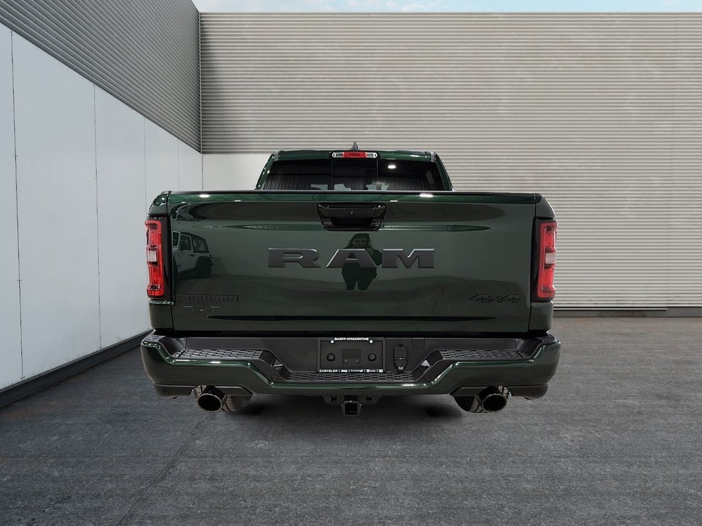 2026 Ram 1500 BIG HORN in Saint-Hyacinthe, Quebec - 3 - w1024h768px