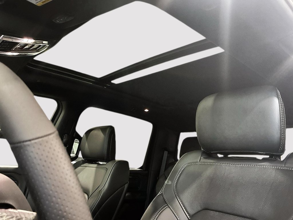 2026 Ram 1500 SPORT in Saint-Hyacinthe, Quebec - 15 - w1024h768px