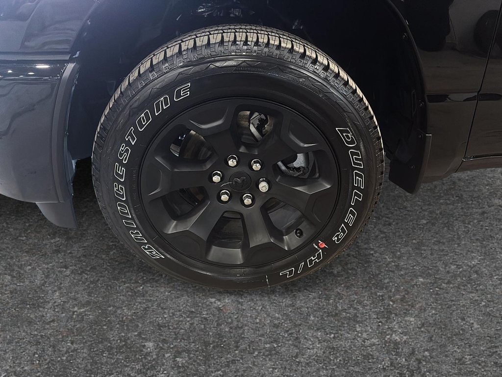 2026 Ram 1500 SPORT in Saint-Hyacinthe, Quebec - 7 - w1024h768px