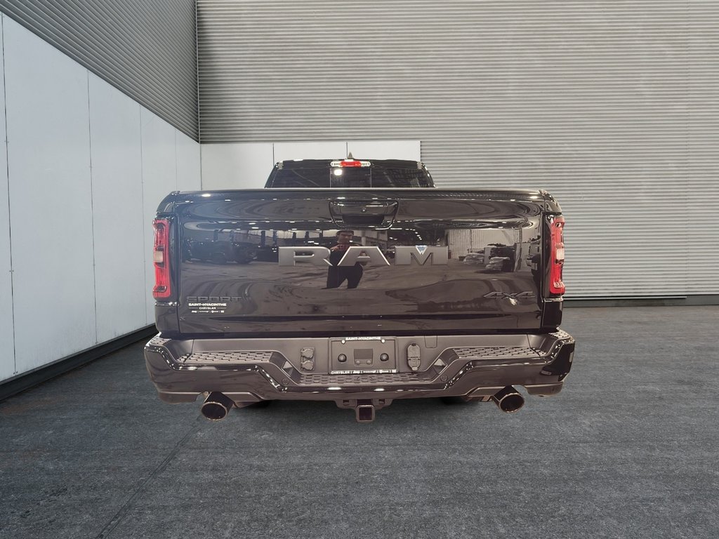 Ram 1500 SPORT 2026 à Saint-Hyacinthe, Québec - 3 - w1024h768px