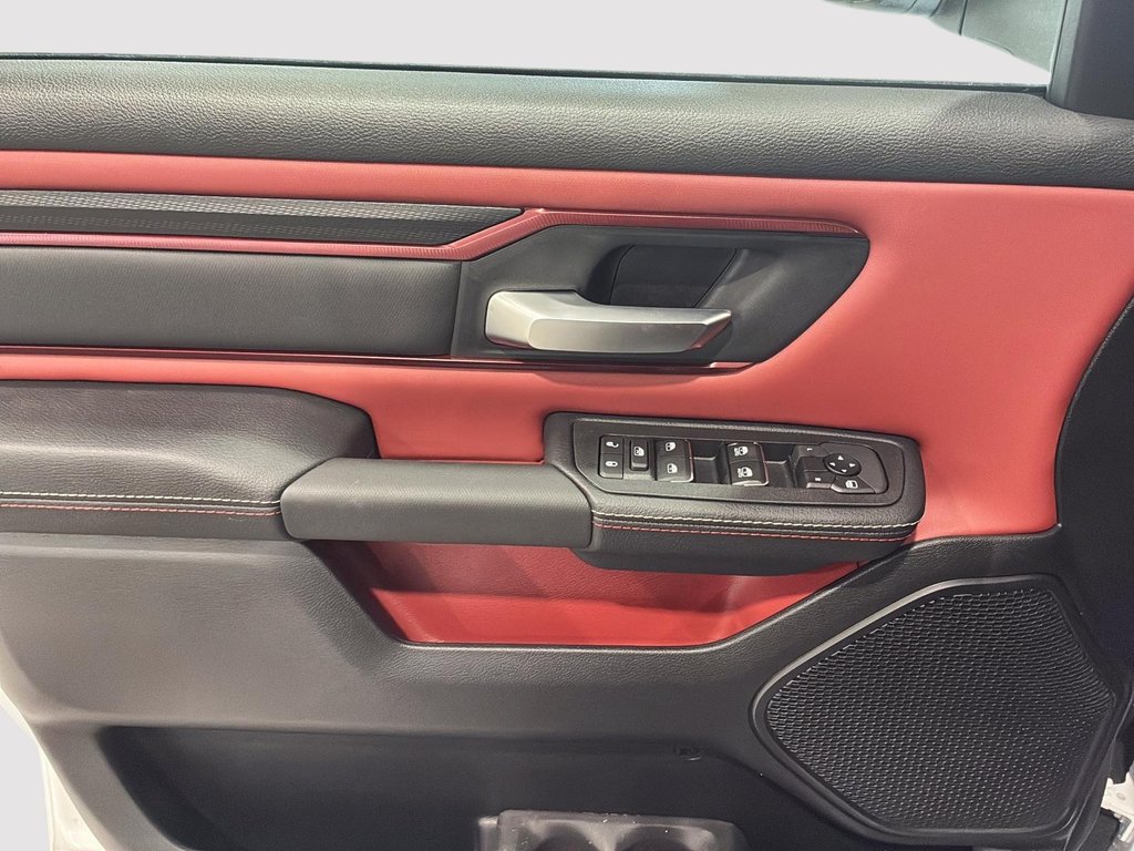 Ram 1500 REBEL 2026 à Saint-Hyacinthe, Québec - 10 - w1024h768px