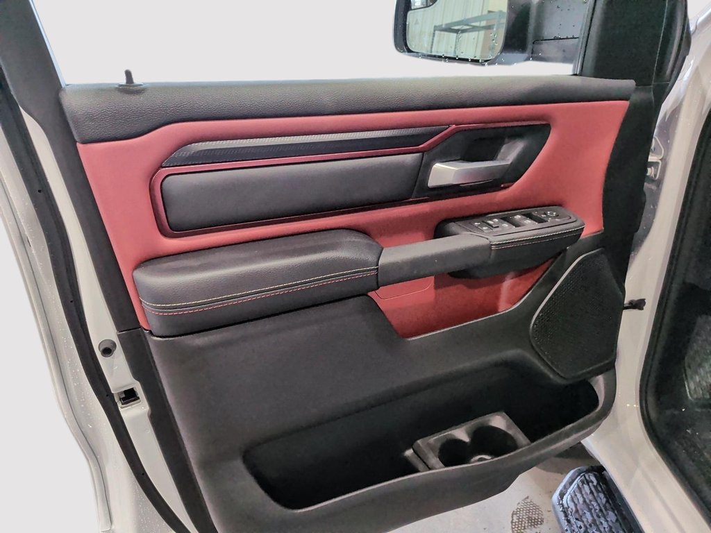 2026 Ram 1500 REBEL in Saint-Hyacinthe, Quebec - 10 - w1024h768px