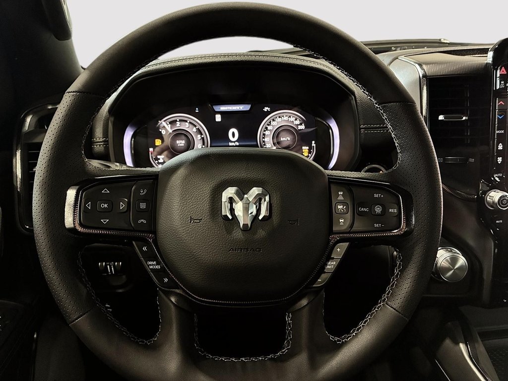 Ram 1500 SPORT 2026 à Saint-Hyacinthe, Québec - 8 - w1024h768px