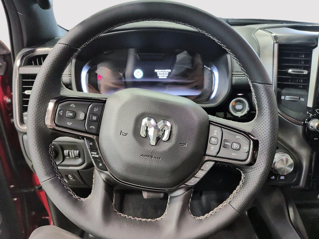 2026 Ram 1500 REBEL in Saint-Hyacinthe, Quebec - 11 - w1024h768px