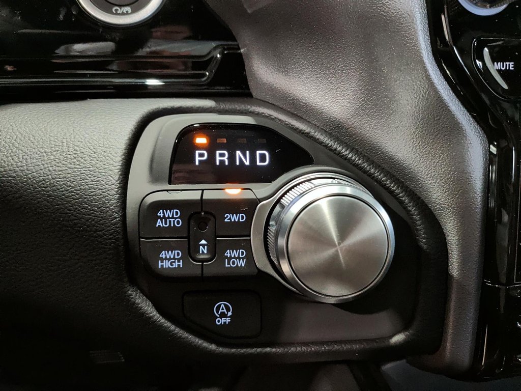 2026 Ram 1500 SPORT in Saint-Hyacinthe, Quebec - 14 - w1024h768px