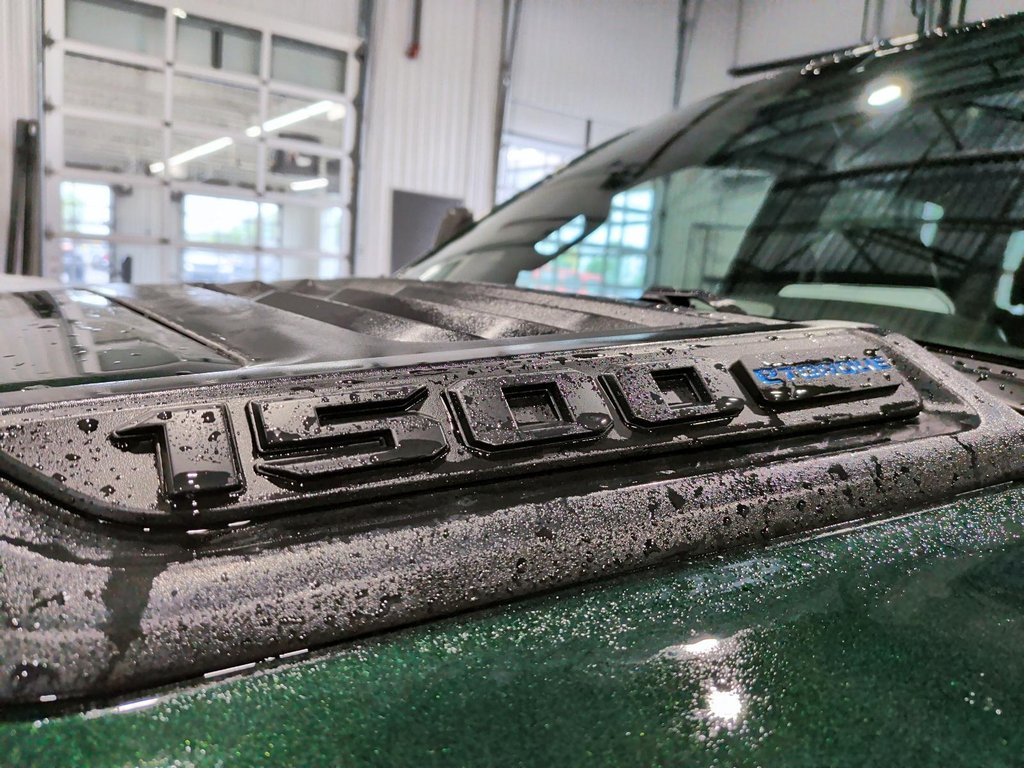 2026 Ram 1500 SPORT in Saint-Hyacinthe, Quebec - 6 - w1024h768px