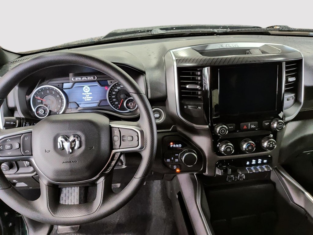 2026 Ram 1500 EXPRESS in Saint-Hyacinthe, Quebec - 8 - w1024h768px