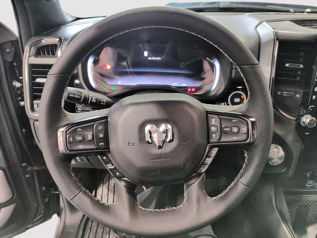 Ram 1500 SPORT 2026 à Saint-Hyacinthe, Québec - 11 - w1024h768px