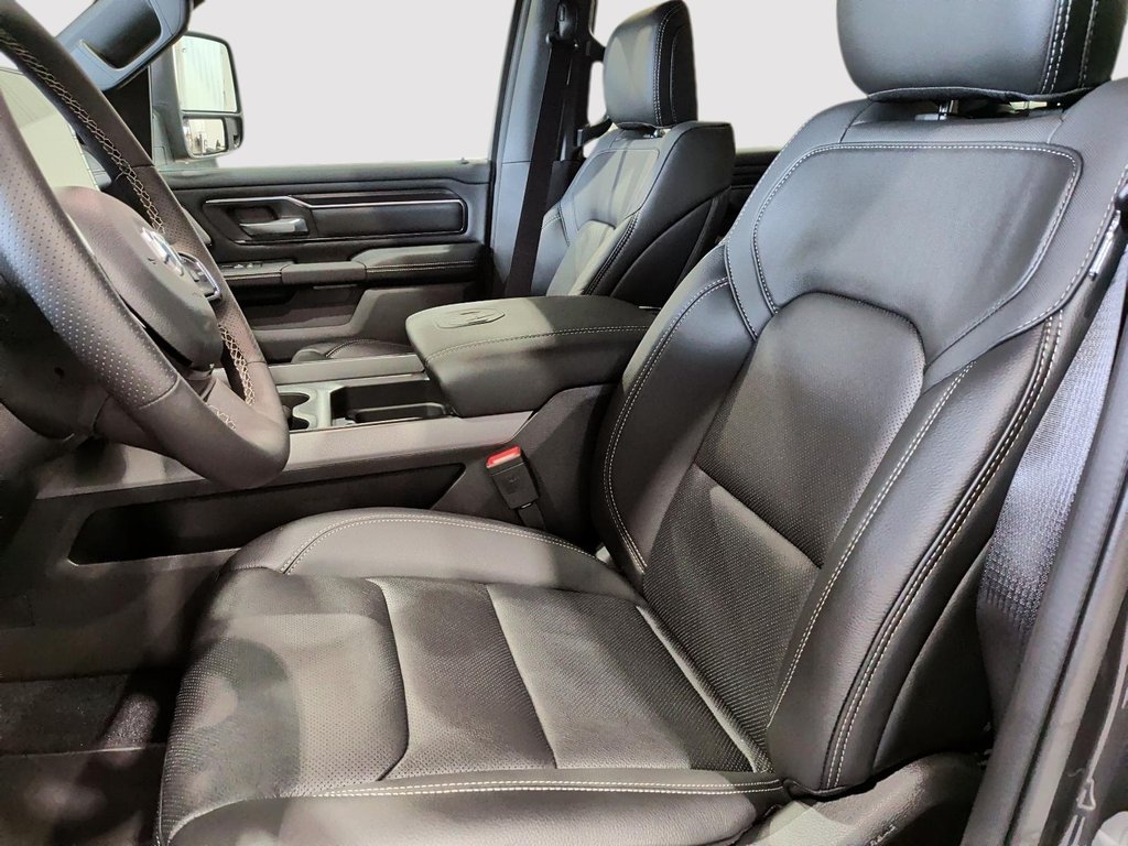 Ram 1500 SPORT 2026 à Saint-Hyacinthe, Québec - 8 - w1024h768px