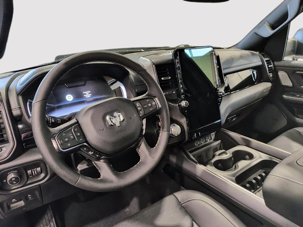 2026 Ram 1500 SPORT in Saint-Hyacinthe, Quebec - 9 - w1024h768px