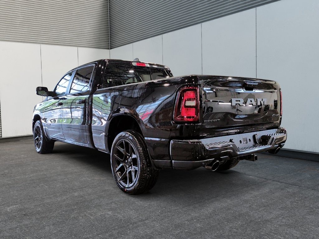 2026 Ram 1500 SPORT in Saint-Hyacinthe, Quebec - 4 - w1024h768px