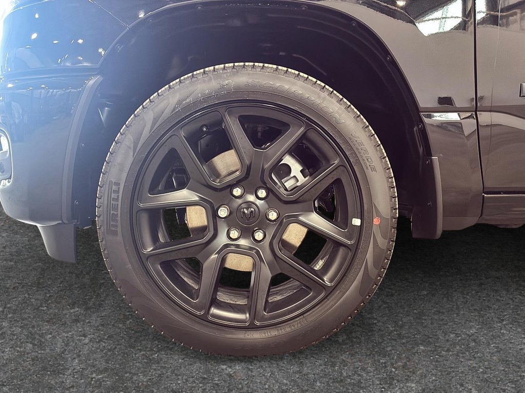 2026 Ram 1500 SPORT in Saint-Hyacinthe, Quebec - 7 - w1024h768px