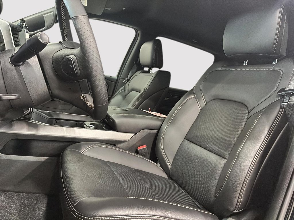2026 Ram 1500 SPORT in Saint-Hyacinthe, Quebec - 8 - w1024h768px