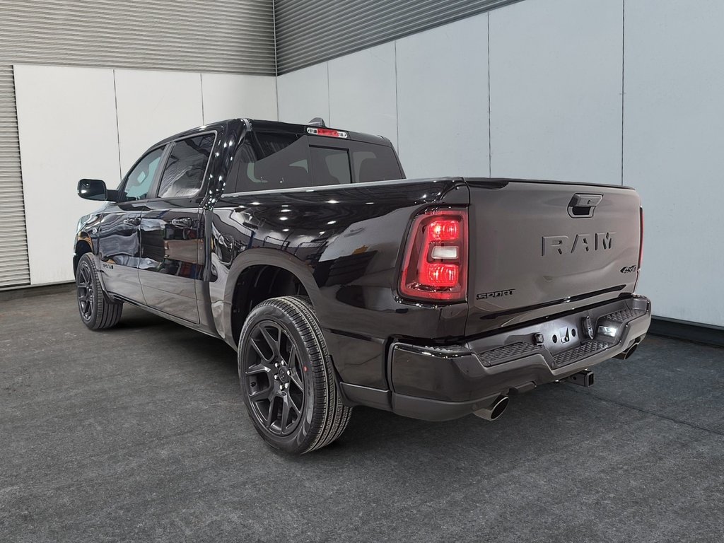 2026 Ram 1500 SPORT in Saint-Hyacinthe, Quebec - 4 - w1024h768px