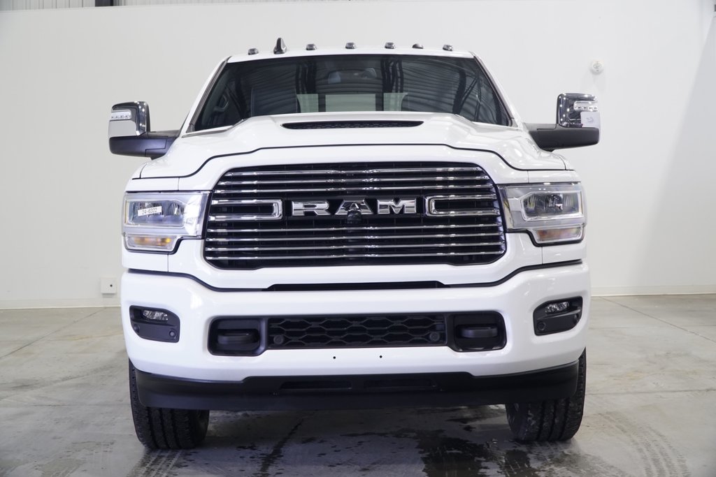 Ram 2500 LARAMIE 2024 à Saint-Hyacinthe, Québec - 2 - w1024h768px