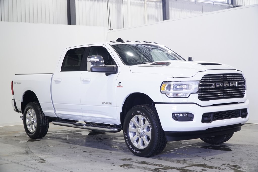 Ram 2500 LARAMIE 2024 à Saint-Hyacinthe, Québec - 3 - w1024h768px