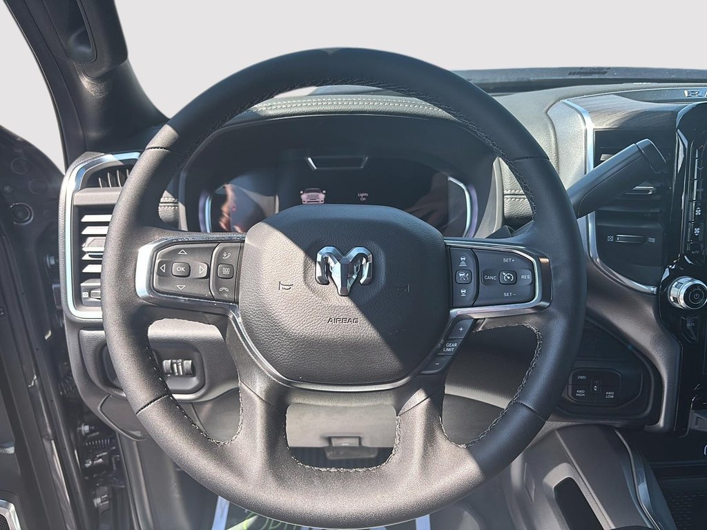 2025 Ram 2500 LARAMIE in Saint-Hyacinthe, Quebec - 10 - w1024h768px