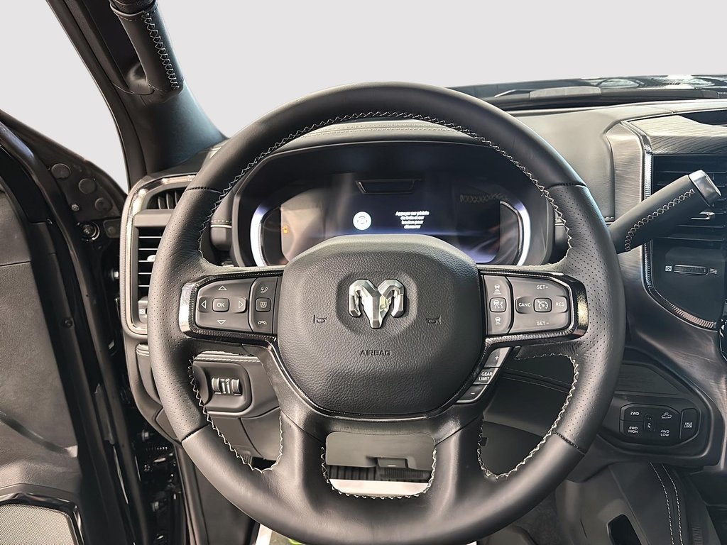 2025 Ram 2500 REBEL in Saint-Hyacinthe, Quebec - 9 - w1024h768px