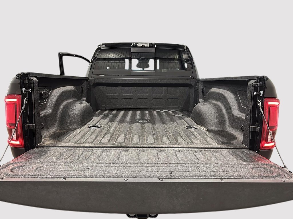 2025 Ram 2500 REBEL in Saint-Hyacinthe, Quebec - 12 - w1024h768px