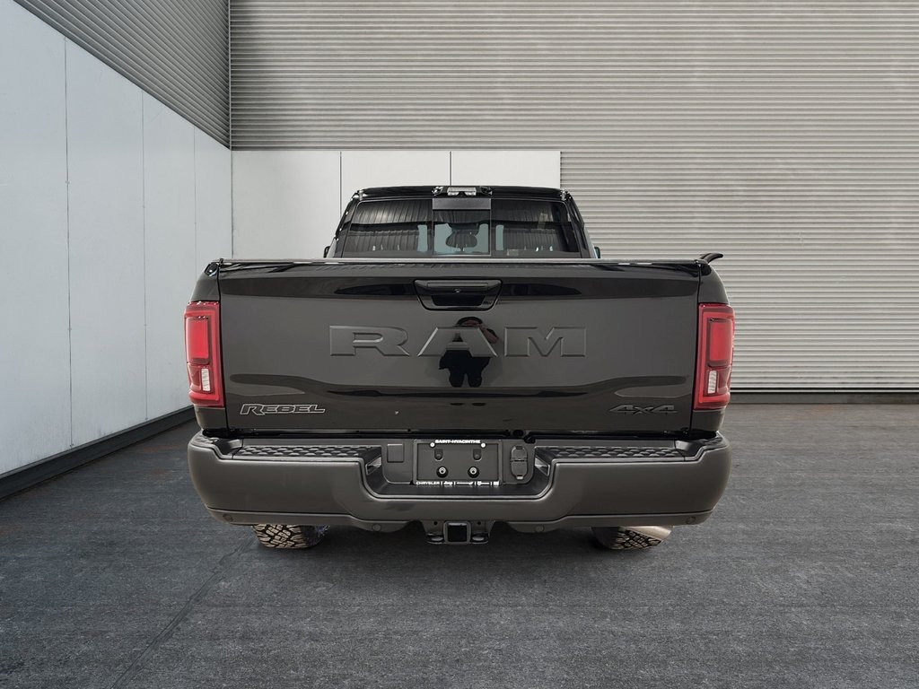 2025 Ram 2500 REBEL in Saint-Hyacinthe, Quebec - 3 - w1024h768px