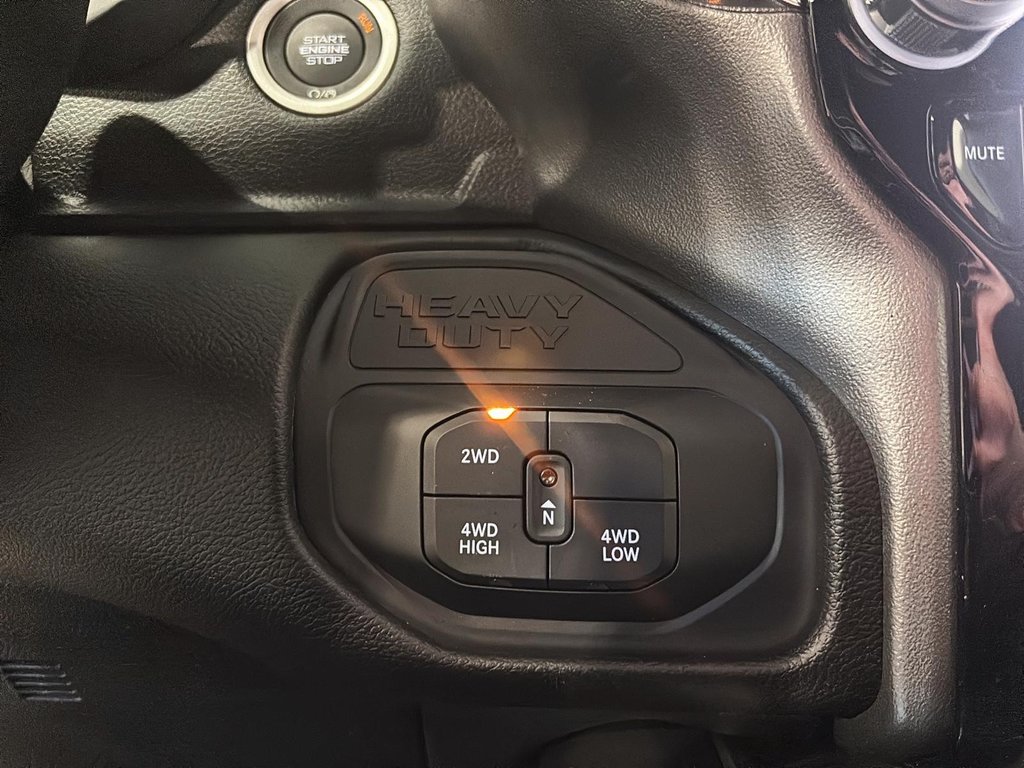 2025 Ram 2500 LARAMIE in Saint-Hyacinthe, Quebec - 13 - w1024h768px