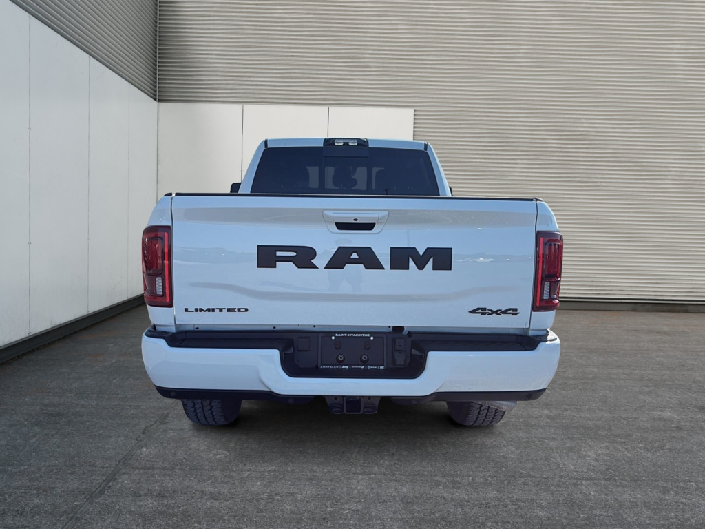 2025 Ram 2500 LIMITED in Saint-Hyacinthe, Quebec - 3 - w1024h768px