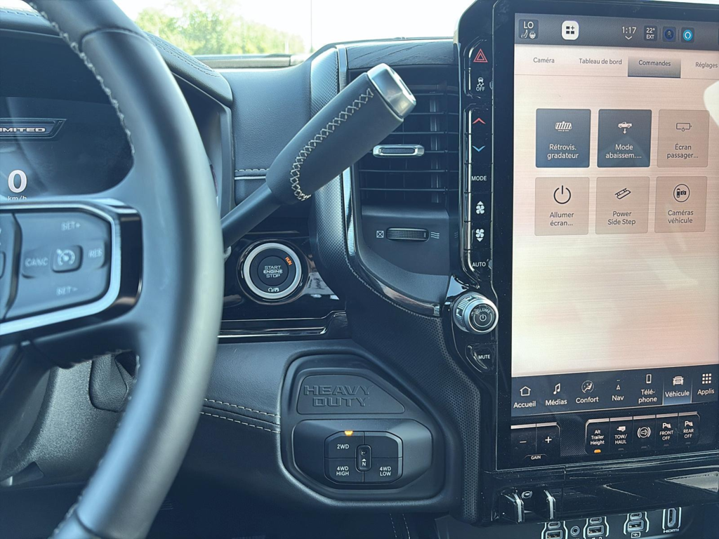 2025 Ram 2500 LIMITED in Saint-Hyacinthe, Quebec - 12 - w1024h768px