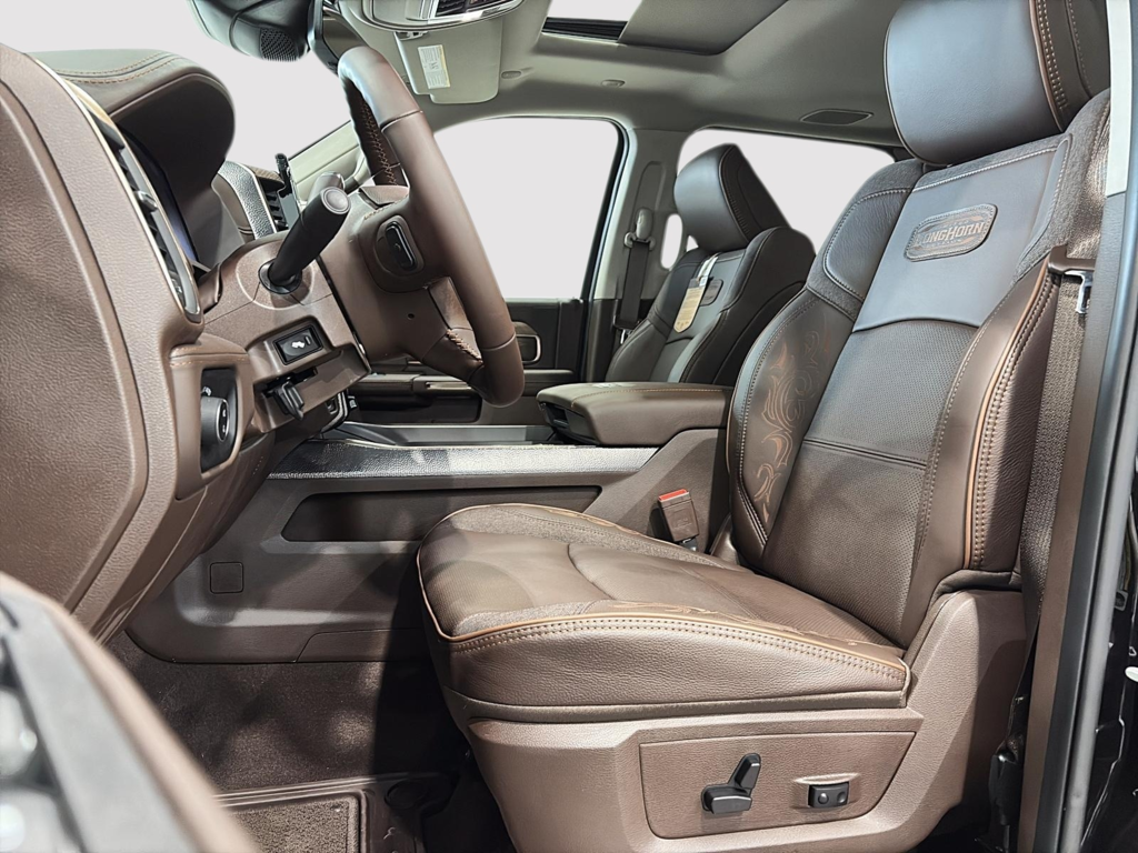 Ram 2500 LIMITED LONGHORN 2026 à Saint-Hyacinthe, Québec - 13 - w1024h768px