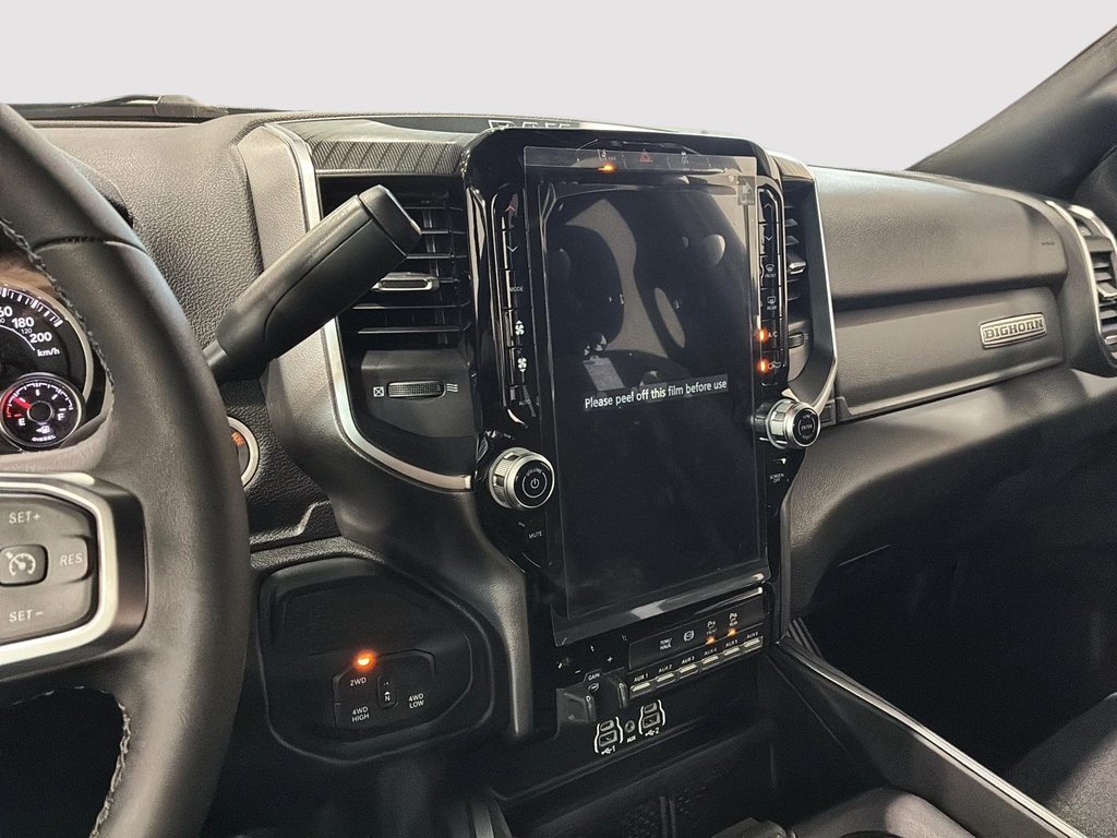 Ram 2500 BIG HORN 2026 à Saint-Hyacinthe, Québec - 14 - w1024h768px