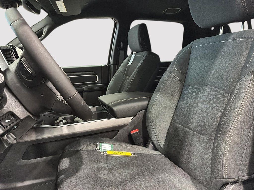 Ram 2500 BIG HORN 2026 à Saint-Hyacinthe, Québec - 8 - w1024h768px